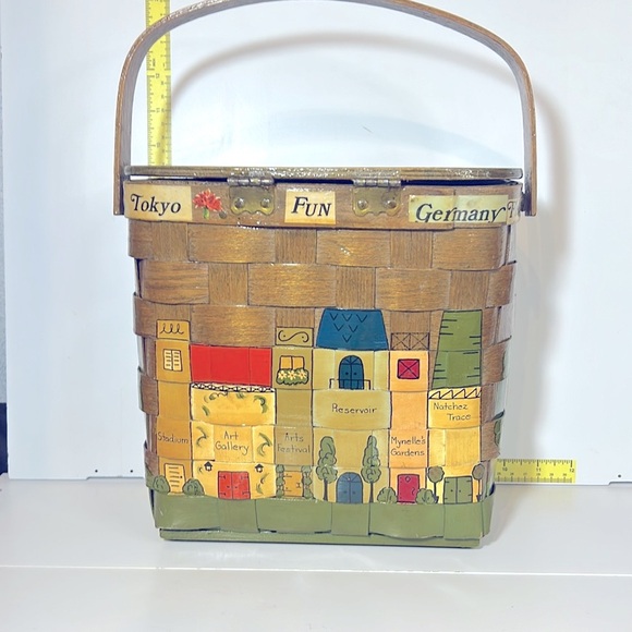 VINTAGE-RARE! 70s Caro-Nan HandWoven handpainted Purse Special for Mrs.Rae’s KAD - Picture 3 of 10